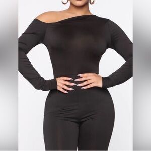 NWT Fashion Nova Get Back To Me jumpsuit Black Small